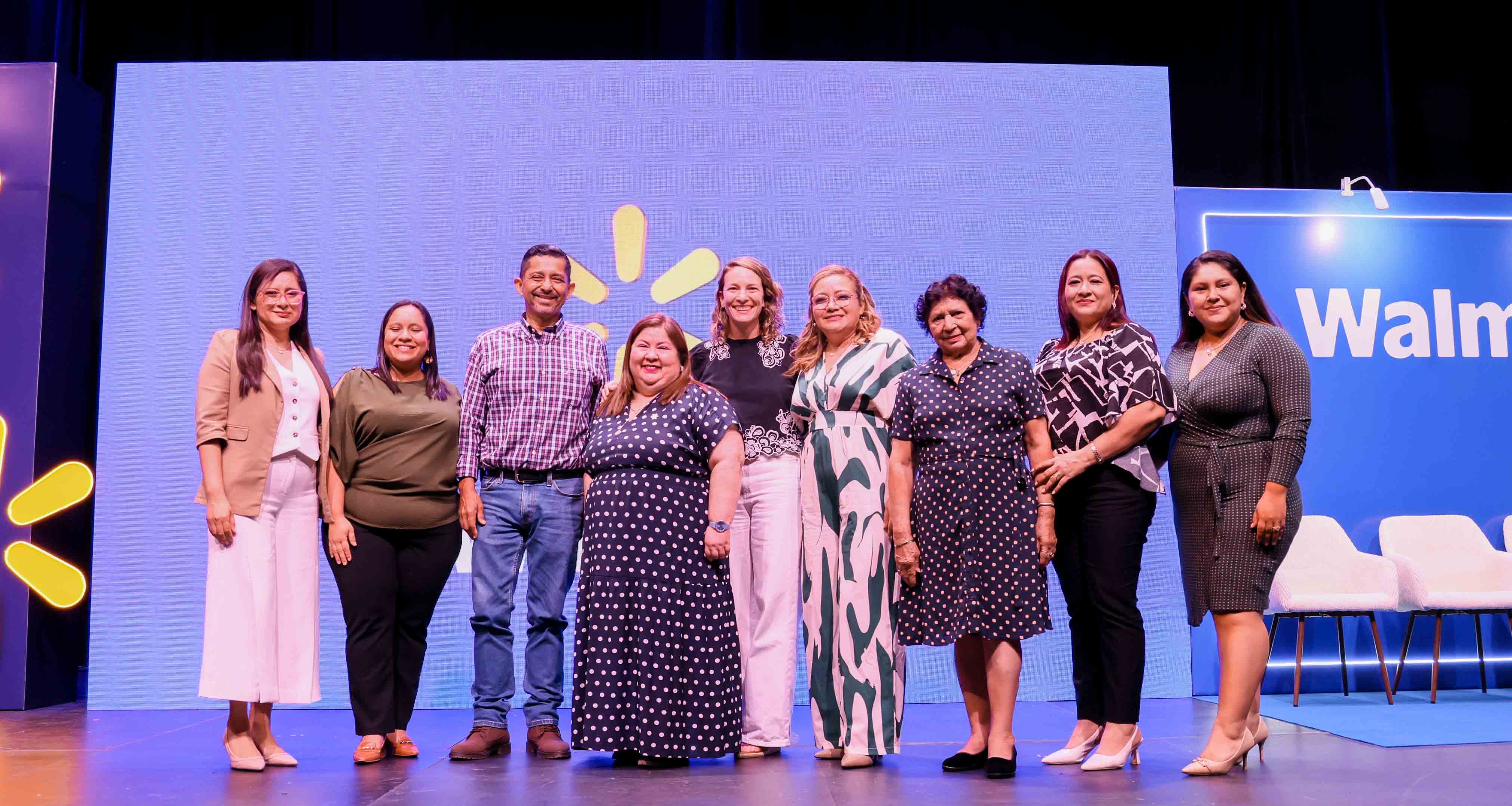 Walmart en El Salvador acelera su liderazgo en sostenibilidad y crecimiento, según reporte de ASG 2025  